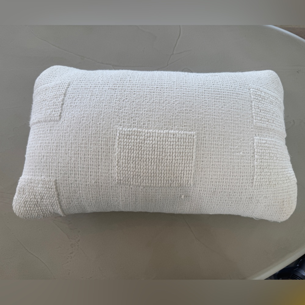 West Elm Tufted Grid Indoor/Outdoor Pillow, White, 12"×21"